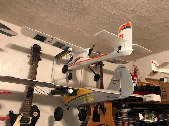 AeroScout and Carbon Cub S+